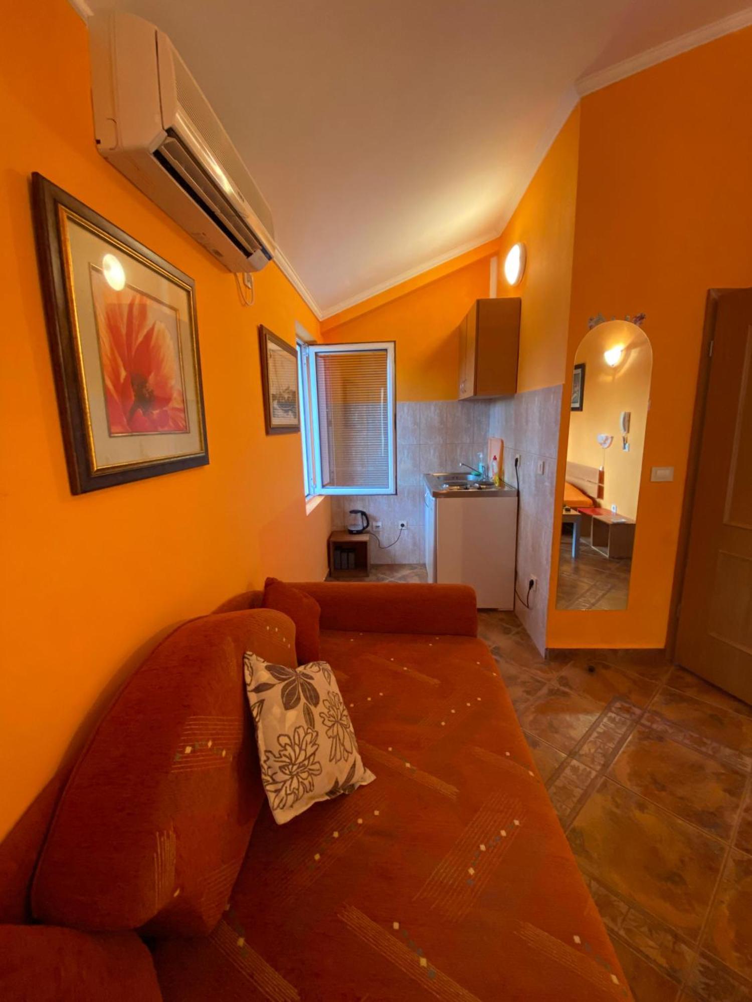 Markovic Aparthotel - Budva Becici Hotel Exteriör bild