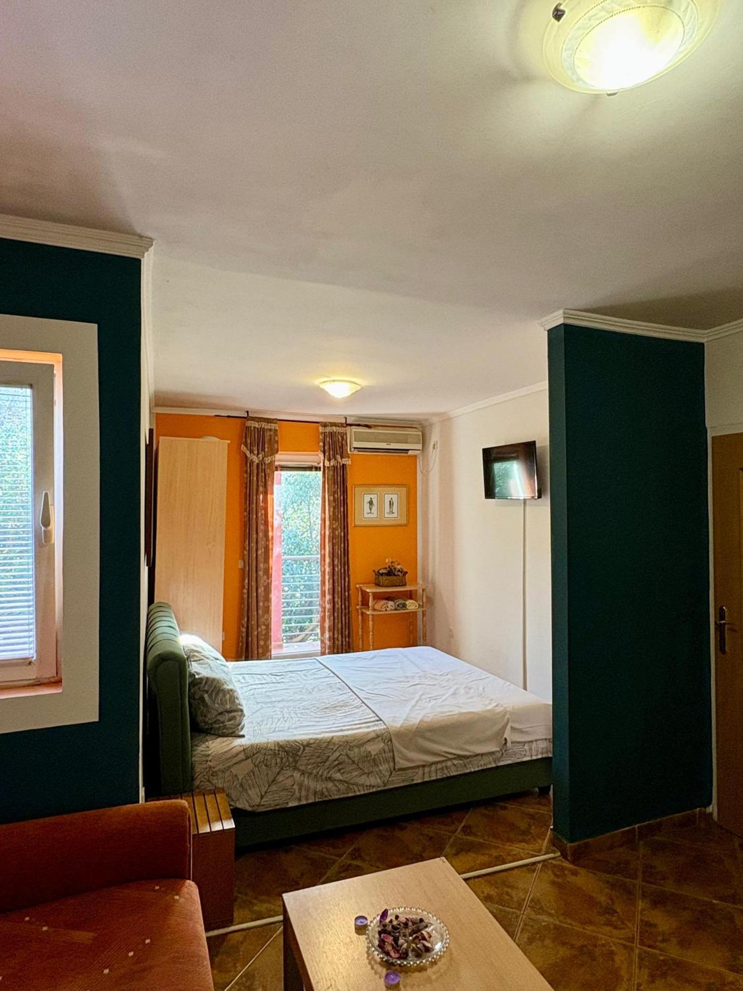 Markovic Aparthotel - Budva Becici Hotel Exteriör bild